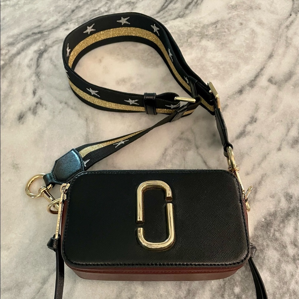 Marc Jacobs Snapshot Crossbody Bag